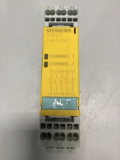 Used SIEMENS Relay Module 3TK2830-2CB30 USED