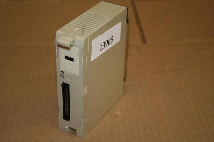 Used OMRON Output Unit C200H-0D212 #13966