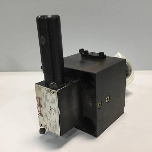 Used MOOG Pilot Valve DBVE32BU6AX6GQN750EP200 #91771