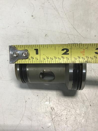 Used VICKERS Cartridge Valve Insert 25-D10-30 USed