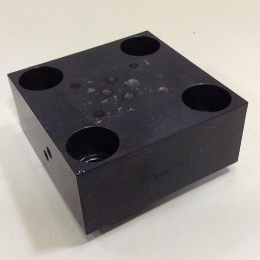 Used MOOG Check Valve CCE32B61WX06C30 #85093