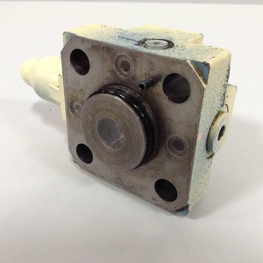 Used VICKERS Hydraulic Valve CVCS25C1S2W24510AP10 #89831