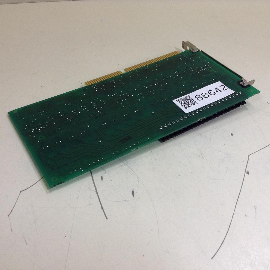 Used CINCINNATI MILACRON Circuit Board 3-542-1292A / BRACKET Used