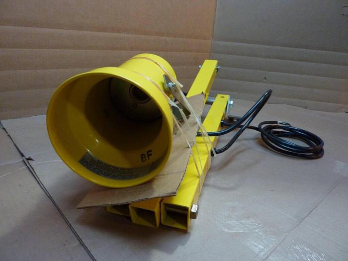 TRI LITE Dock Light R40/PAR #23958