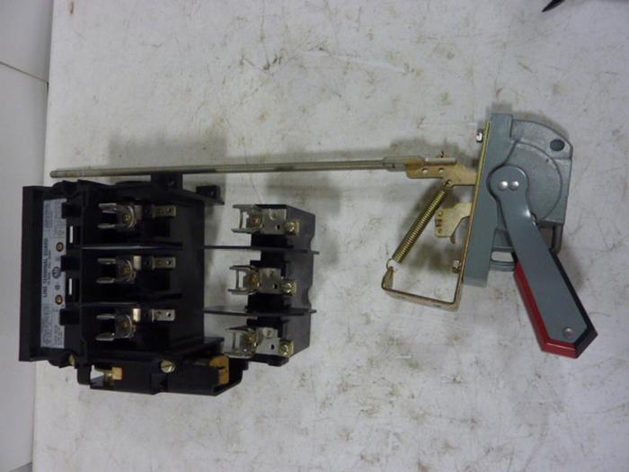 Used ALLEN BRADLEY 30 Amp Disconnect Switch 1494V-DS30 SER A #57424