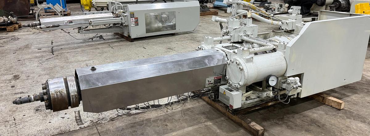 Used TOSHIBA ISG500V10-27A INJECTION UNIT