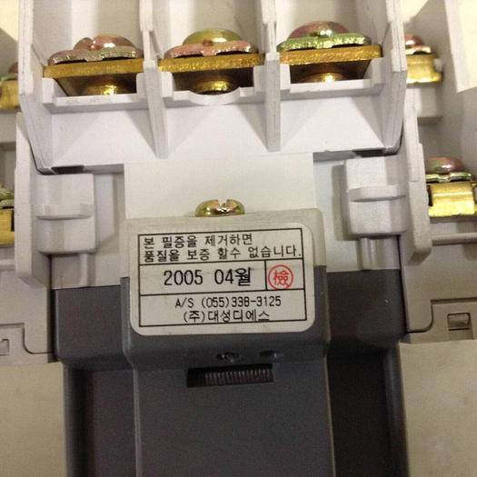 Used DAESUNG AC Magnetic Contactor DM-40C #87698