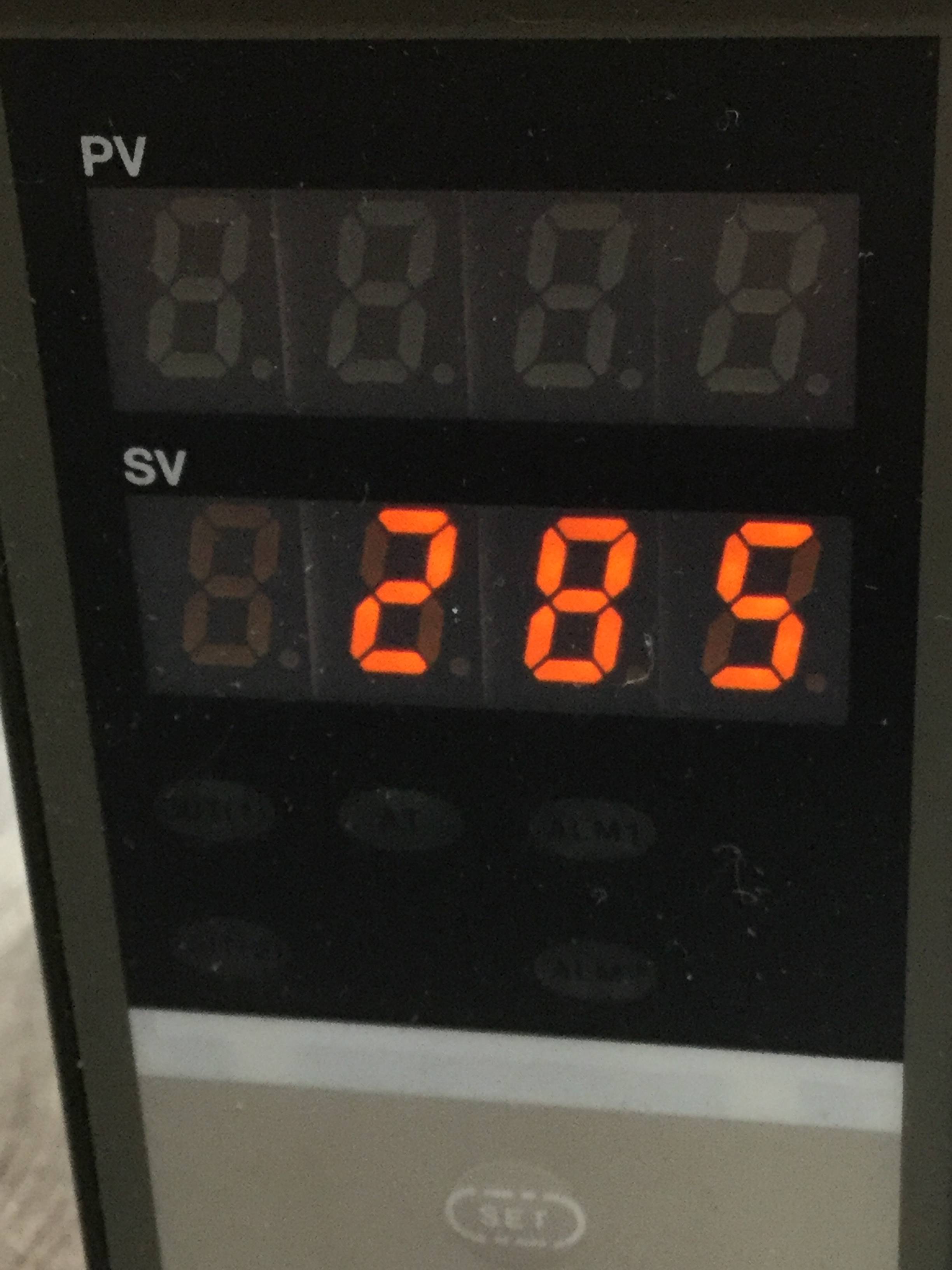 Used RKC Temperature Control REX-C400FK03VNN USED