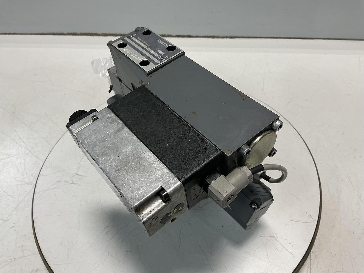 Used BOSCH 0 811 404 616