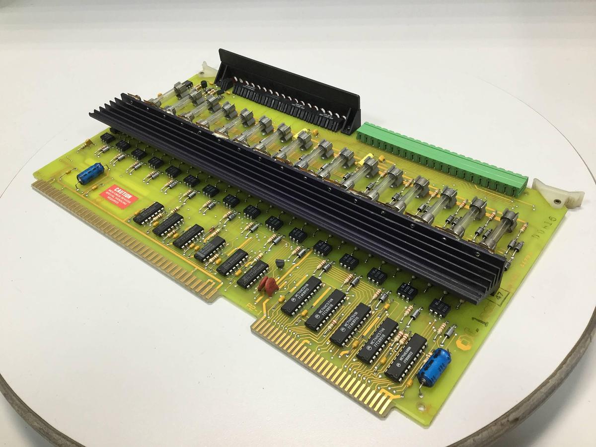 Used CINCINNATI MILACRON I/O Board 3-531-4479A Used