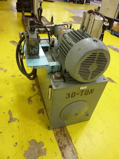 Used OILGEAR Hydraulic Unit PVW20QRDFYCNSNTC Used