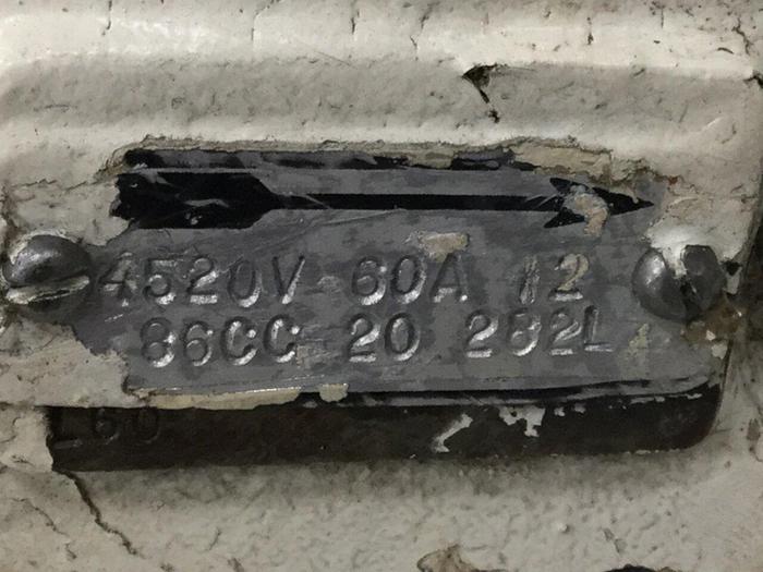 Used VICKERS Hydraulic Pump 4520V60A12 Used