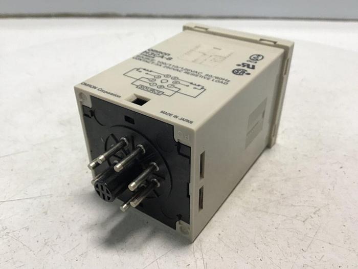 Used OMRON Timer H3CA-8 #124245