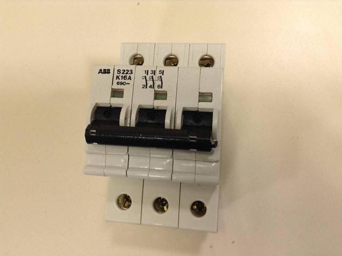 Used ABB 16 Amp Circuit Breaker S223-K16A #79625