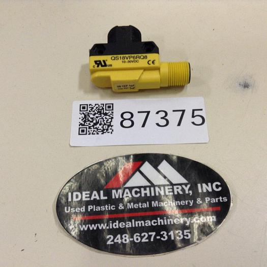 Used BANNER ENGINEERING World Beam Sensor QS18VP6RQ8 #87375