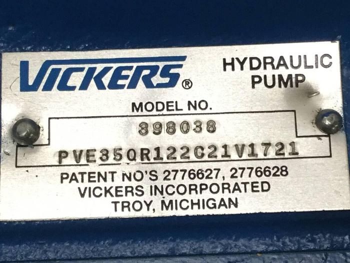 Used VICKERS Hydraulic Piston Pump PVE35QR122C21V1721 Used