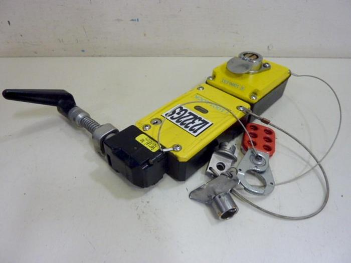 Used SICK Safety Interlock IE 1000 ES1 #67215