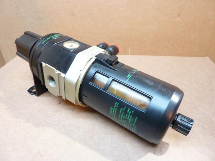 Used CKD CORP Filter Regulator W4000-10-FX1-B3W #40827