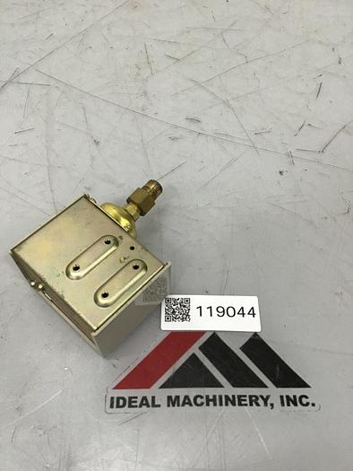 Used SAGINOMIYA SEISAKUSHO Pressure Control Valve SNS-C106Z043 #119044