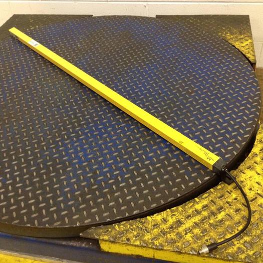 Used STI Light Curtain Transmitter MC47SR-20-1200-X Used