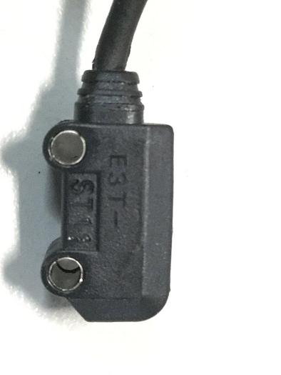 Used OMRON Photoelectric Sensor E3T-ST11 Used #103420