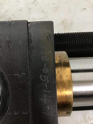 Used HYDRO LINE Traverse Cylinder N5M-2.5X30.91 #136606