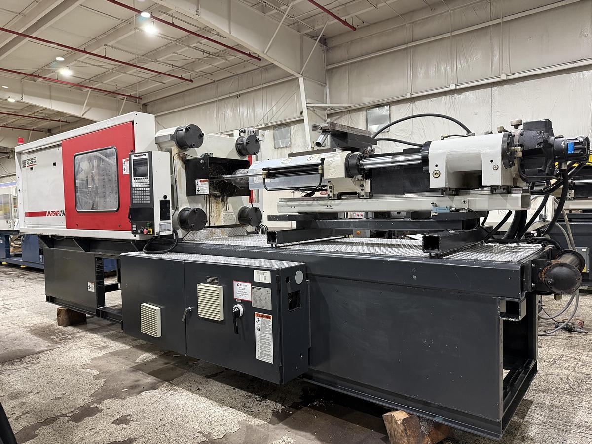 Used 2000 CINCINNATI MILACRON 310 Ton Injection Molding Machine MT310-22 USED #151844