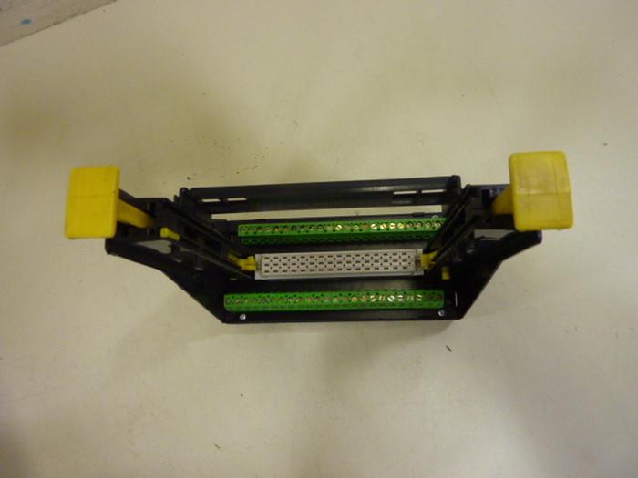 Used BALLUFF Card Holder 100.59.521 #59148