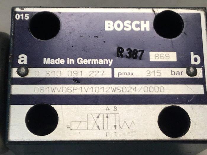 Used BOSCH Directional Valve 0 810 091 227 Used