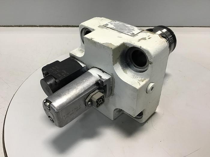 Used VICKERS Valve CVU40EFP1B29 Used #145735