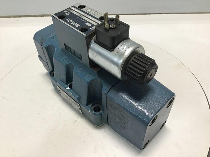 Used BOSCH Valve 9 810 234 028 Used