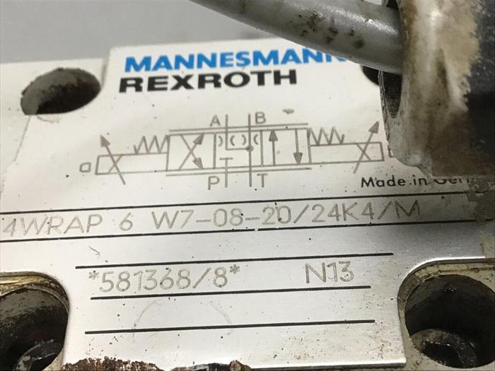Used REXROTH Valve 4WRKE35W2-1000-21/6A24EZ9/D3MR Used