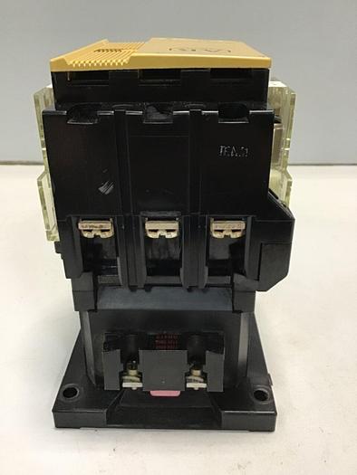 Used ALLEN BRADLEY Contactor 100-A75N.3 SER C USED
