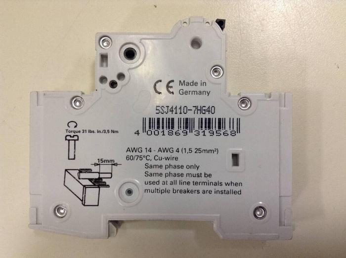 Used SIEMENS 10 Amp Circuit Breaker 5SJ4110-7HG40 #86048