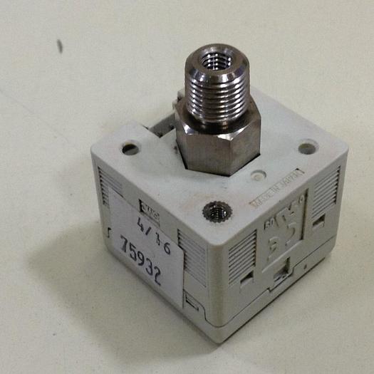 Used SMC Digital Pressure Switch ZSE30-01-65 #84728