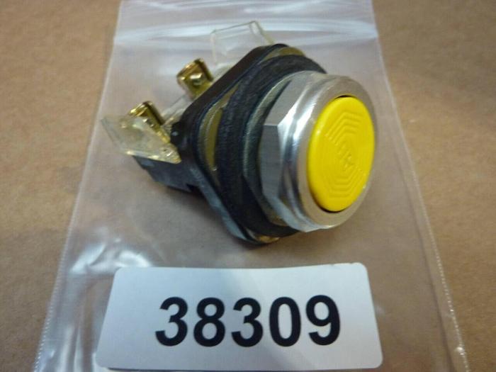 Used ALLEN BRADLEY Push Button 800T-A YELLOW #38309