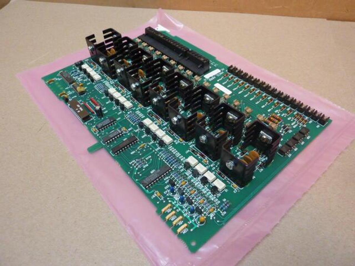 Used BARBER COLMAN AC Output Circuit Board A-13402-3 Used