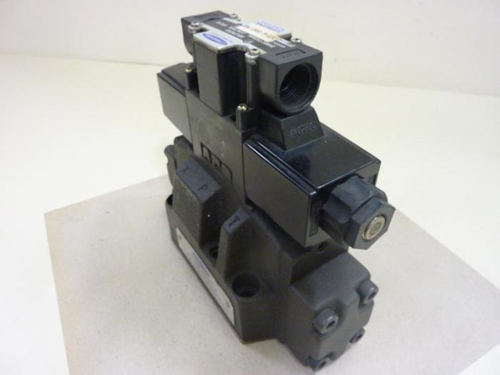 Used INTERNATIONAL Valve DG07-6C-E-100-0-9 #44571