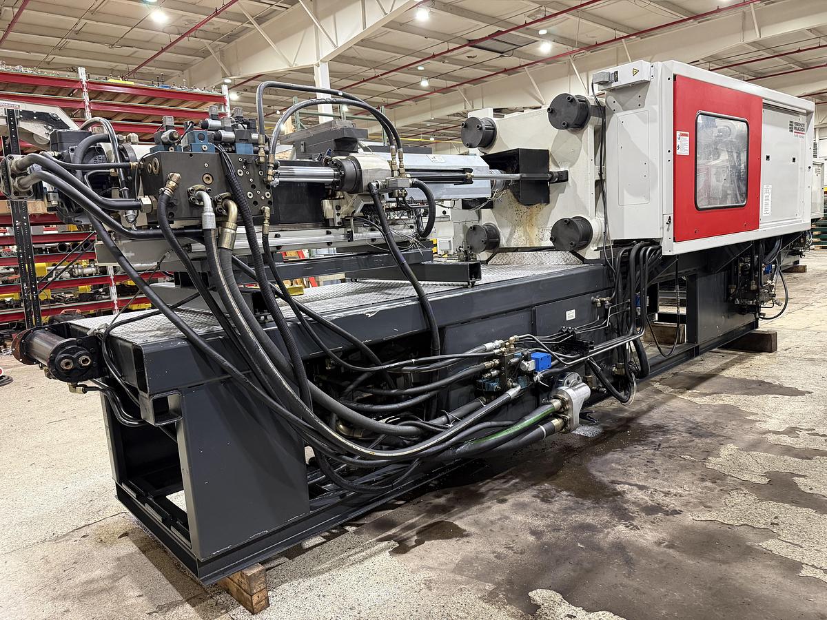 Used 1999 FERROMATIK MILACRON 310 Ton Injection Molding Machine MT310-22 USED #151849