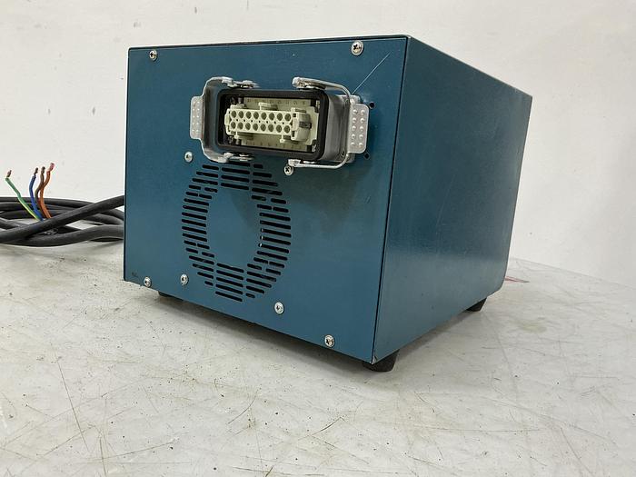 Used METAL FABRICATOR 3 ZONE HOT RUNNER