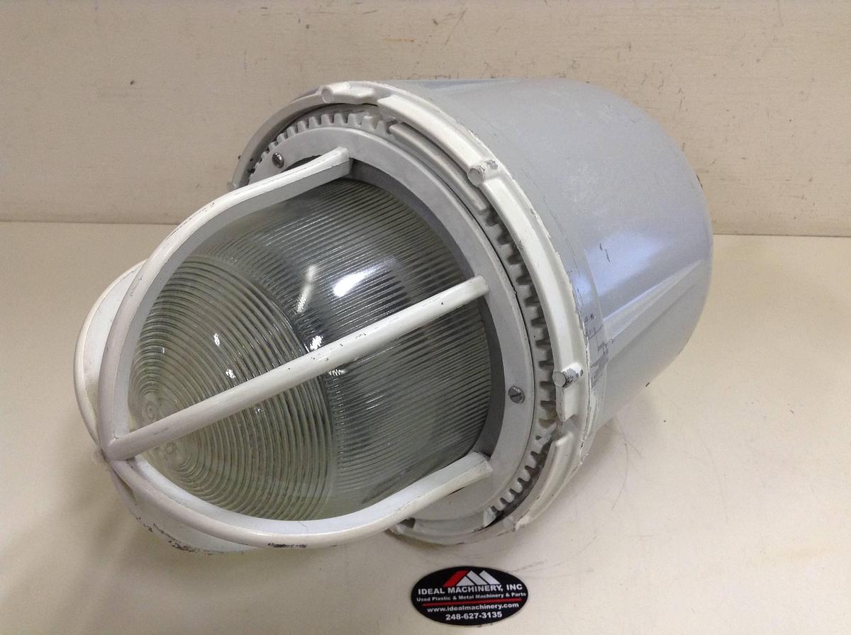 Used GENERAL ELECTRIC Explosion Proof Lighting Fixture H9115S3PHH Used