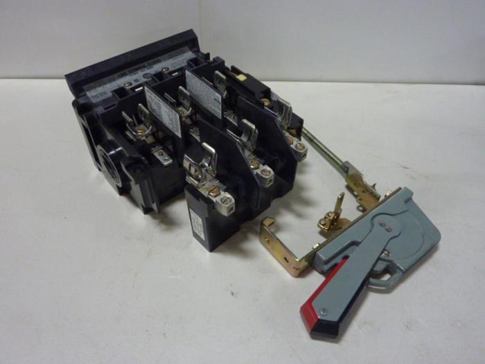 Used ALLEN BRADLEY 30 Amp Disconnect Switch 1494V-DS30 SER A #57388