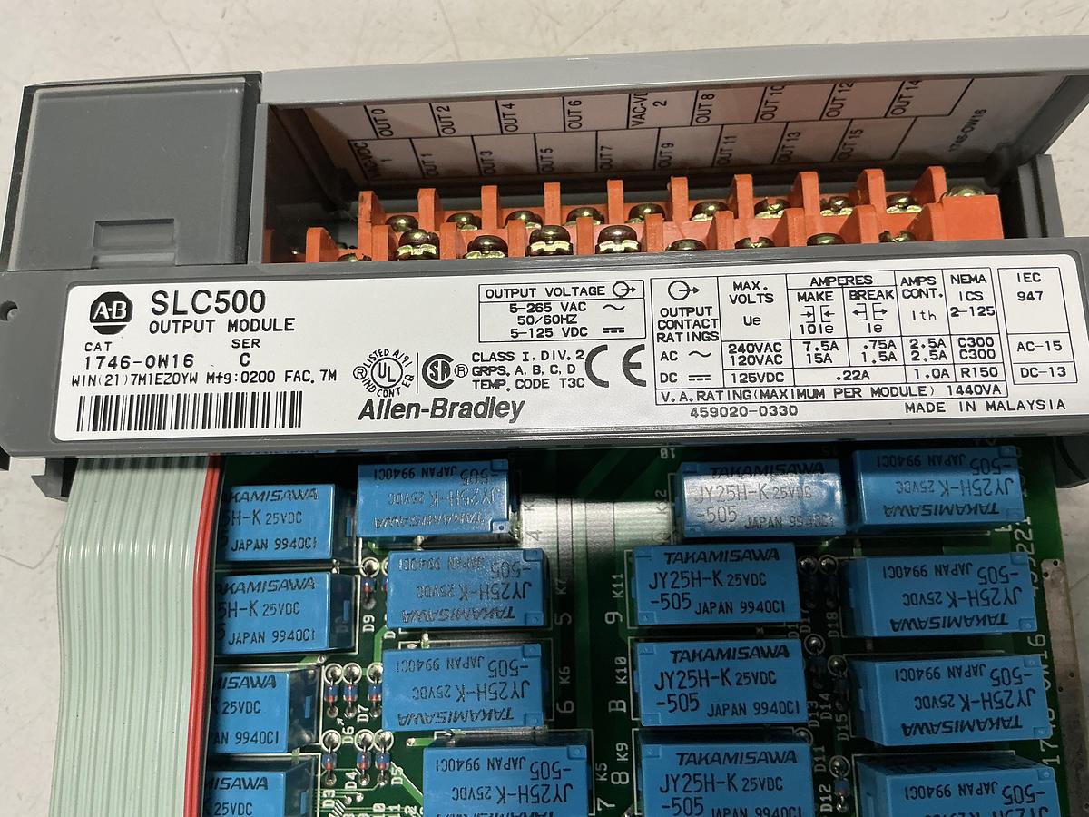 Used ALLEN BRADLEY 1747-L20C SER C