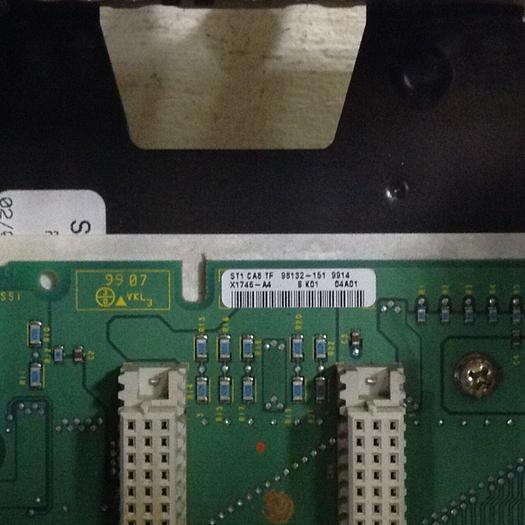 Used ALLEN BRADLEY Slot Rack & Power Supply 1746-P2 SER C / 1746-A4 SER A #55182