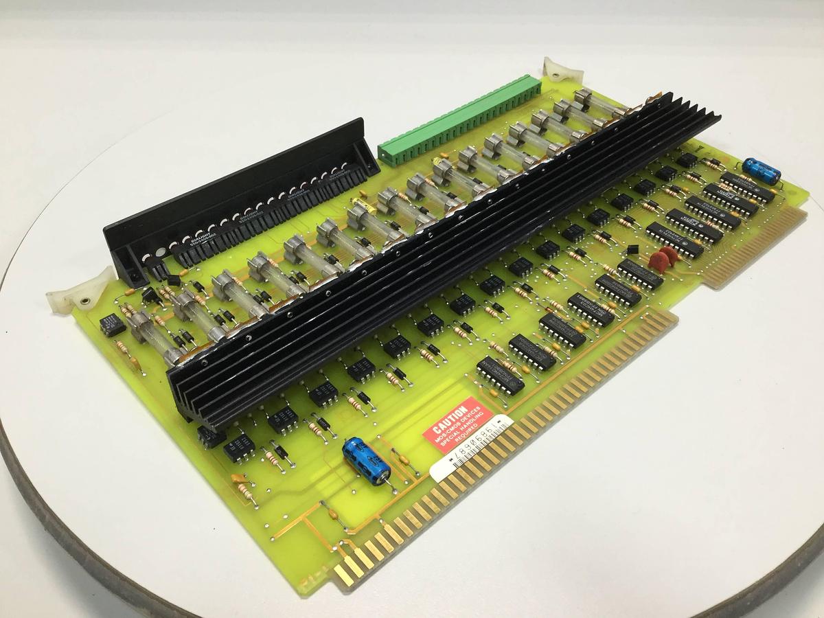 Used CINCINNATI MILACRON I/O Board 3-531-4479A Used