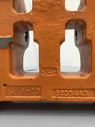 Used CINCINNATI MILACRON Rear Platen 5037443 Used