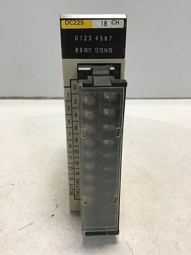Used OMRON Output Module C200H-OC225 #122630