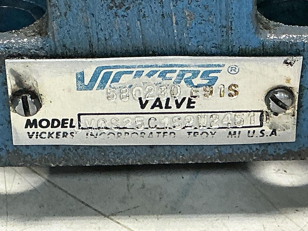 Used VICKERS DG4V-3-2AL-M-U-HL7-60