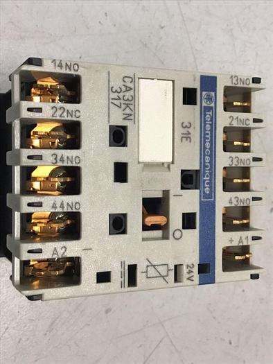 Used TELEMECANIQUE Control Relay CA3KN317 #119186