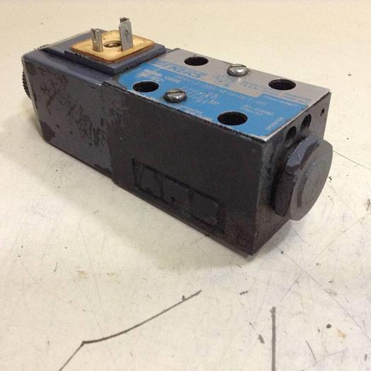Used VICKERS Directional Hydraulic Valve DG4V322AMUHL760 Used